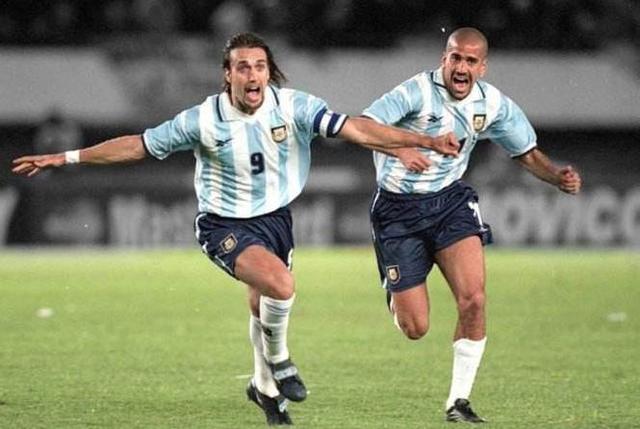 足坛光头阵容齐祖齐达内,齐达内21世纪最佳中场