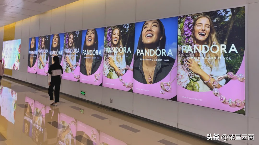 买朋友圈流量、请小鲜肉代言，为何国际奢侈品营销纷纷“入世”