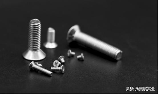 「涨知识」防盗螺丝真的可以防盗吗，你知道一辆车上有多少螺丝？