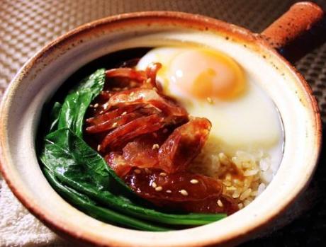 做煲仔饭总糊锅底怎么办,做煲仔饭锅底糊了怎么办