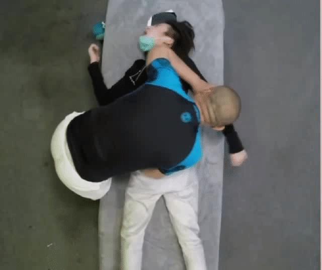 去长沙必去茶颜悦色,来长沙打卡茶颜悦色的朋友圈文案