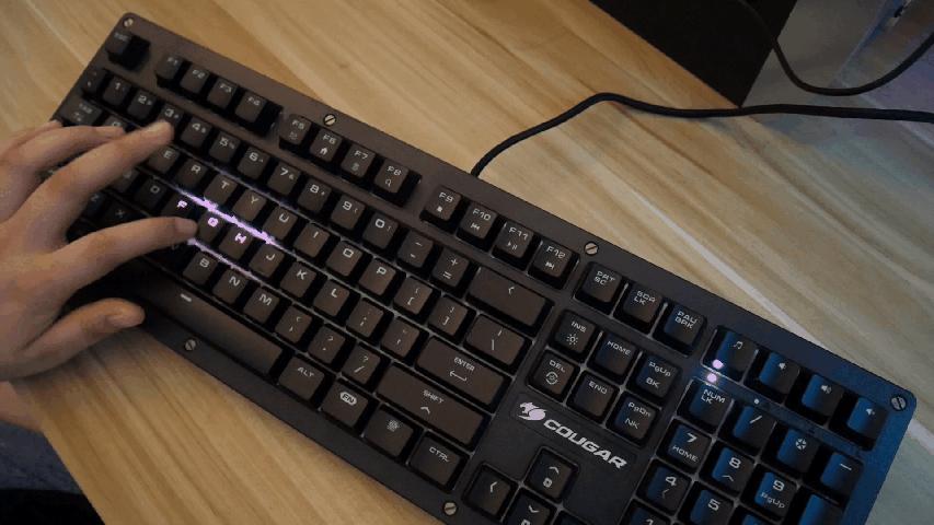 骨伽键盘红轴,骨伽键盘青轴