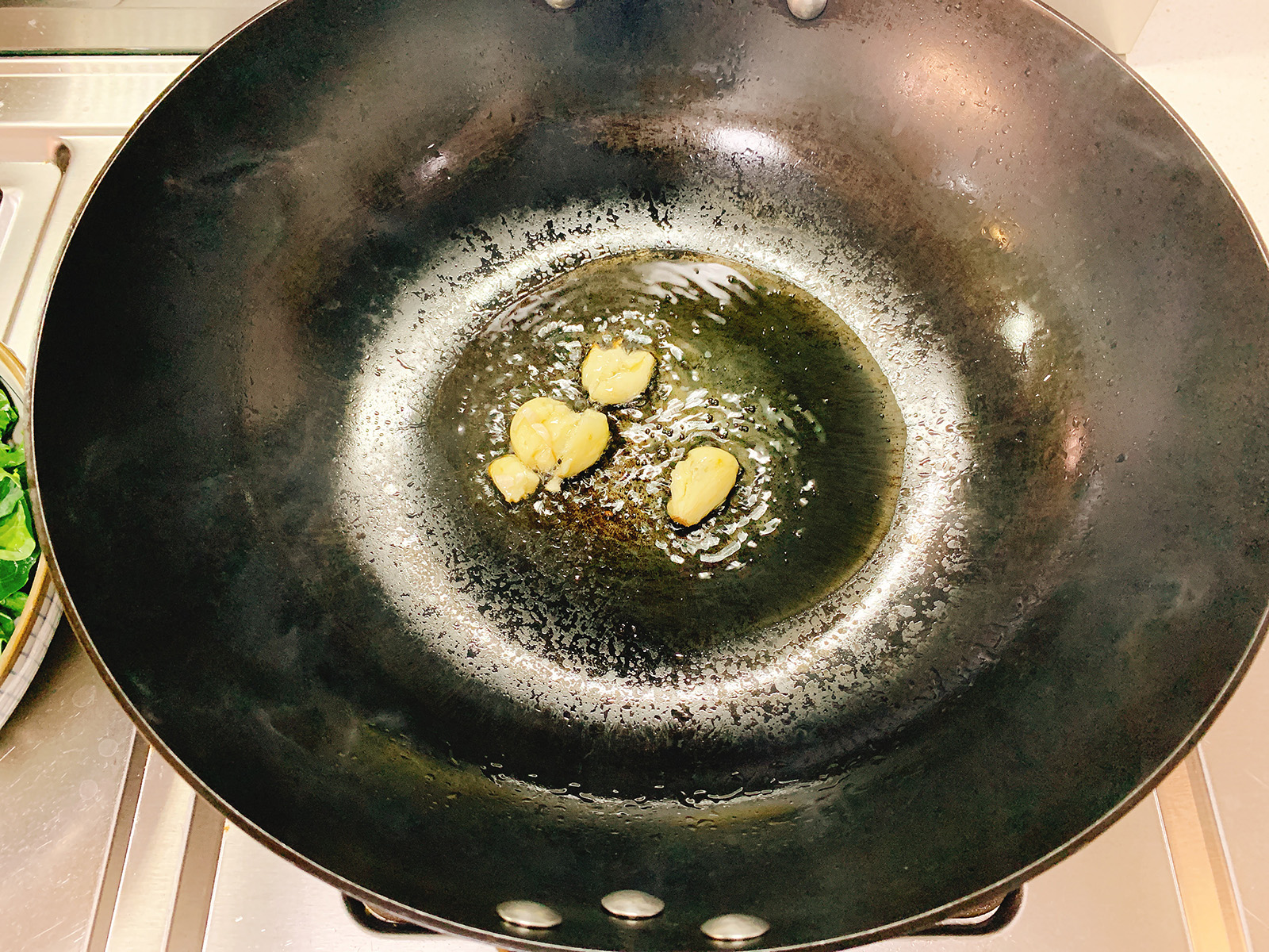 用什么办法炒青菜不发黑,有什么方法炒青菜不黄