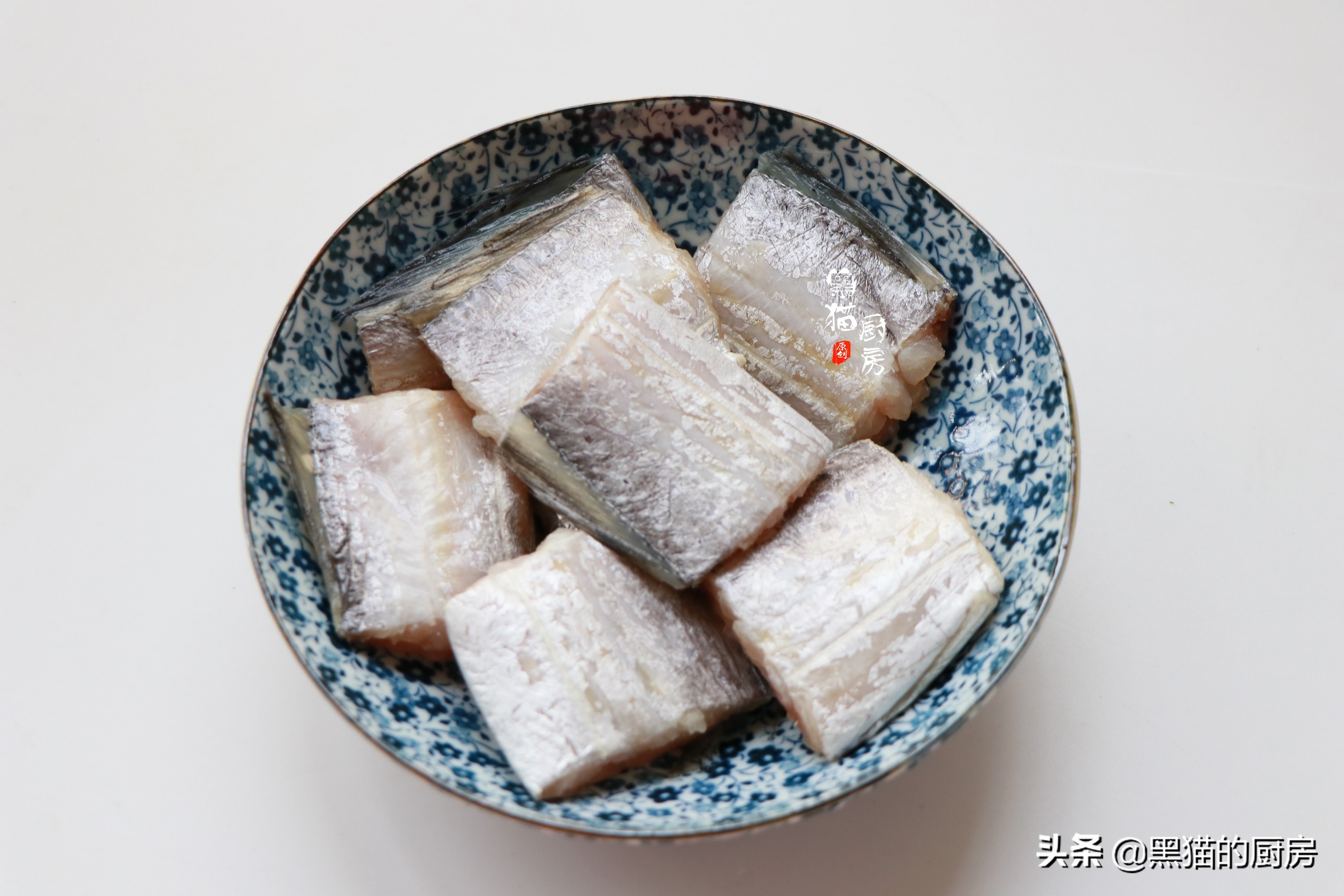 带鱼的不炸最佳吃法,带鱼怎么做又酥脆又好吃