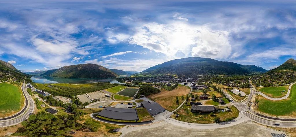 乌鲁木齐头屯河游客集散中心跨年,昌吉头屯河区游客集散中心电话