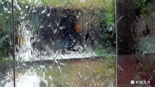 深圳藏在巷子里的酒馆清吧,藏在深圳闹市里的复古小酒馆