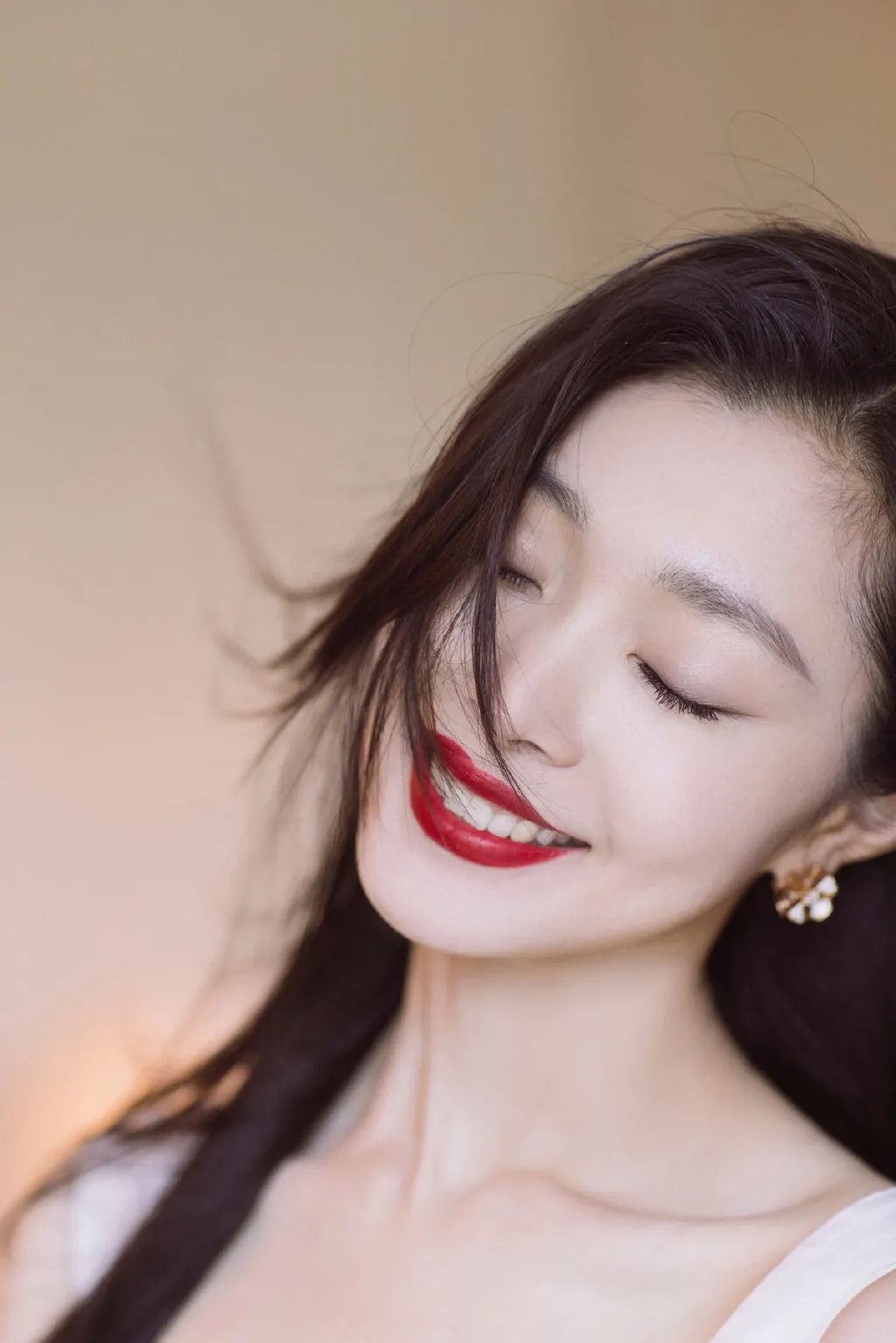 皮肤白不白无所谓,别再暗沉了可以吗?