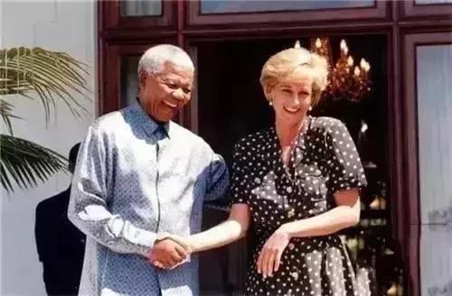 珍贵合影永不再来,23张一辈子都见不到的绝版老照片