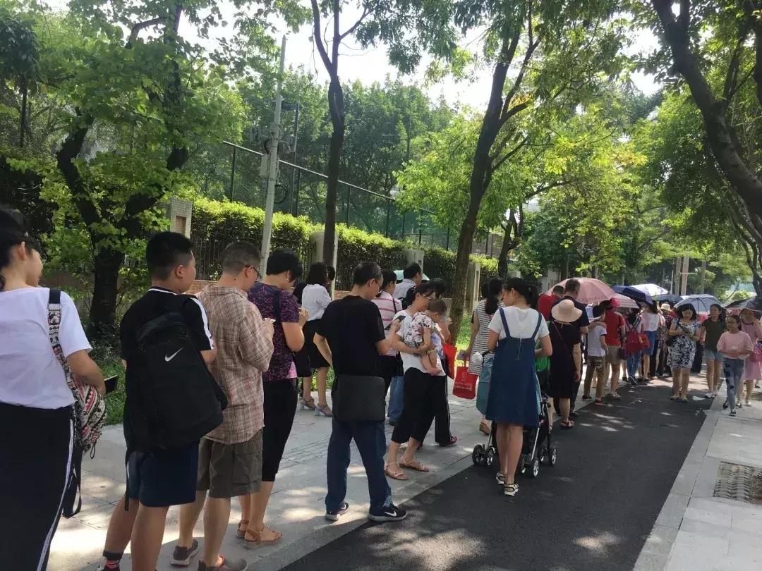 华附神学院,华附学校简介