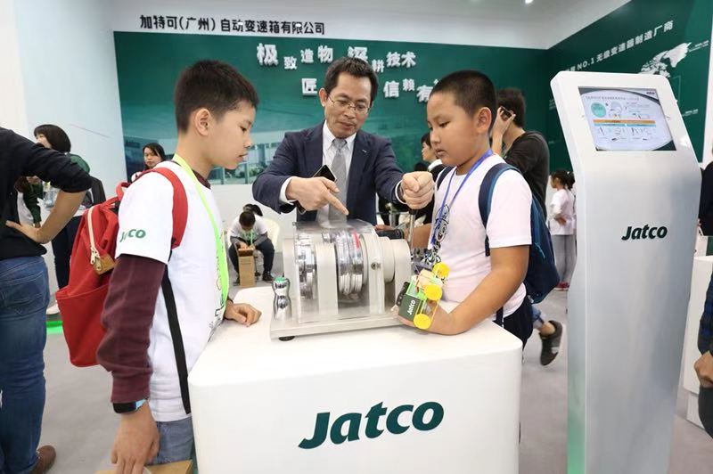 小小工程师2020,小小工程师汽车工厂探秘