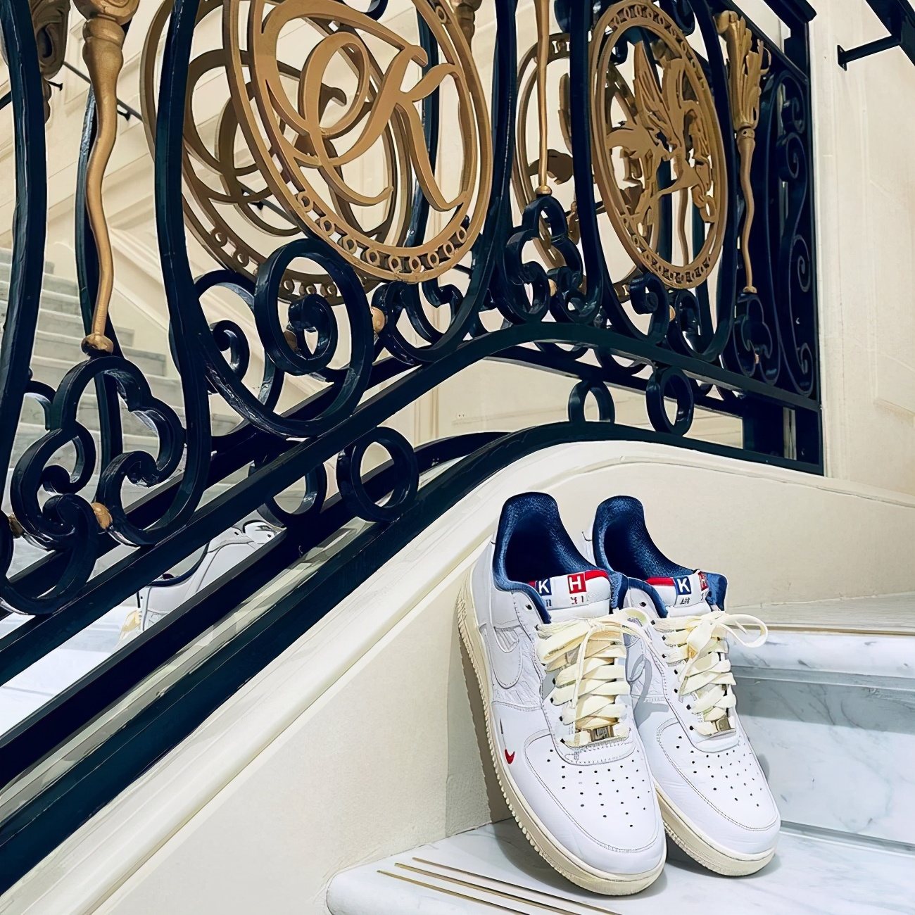 kithxnike,要求穿纯白鞋子怎么办