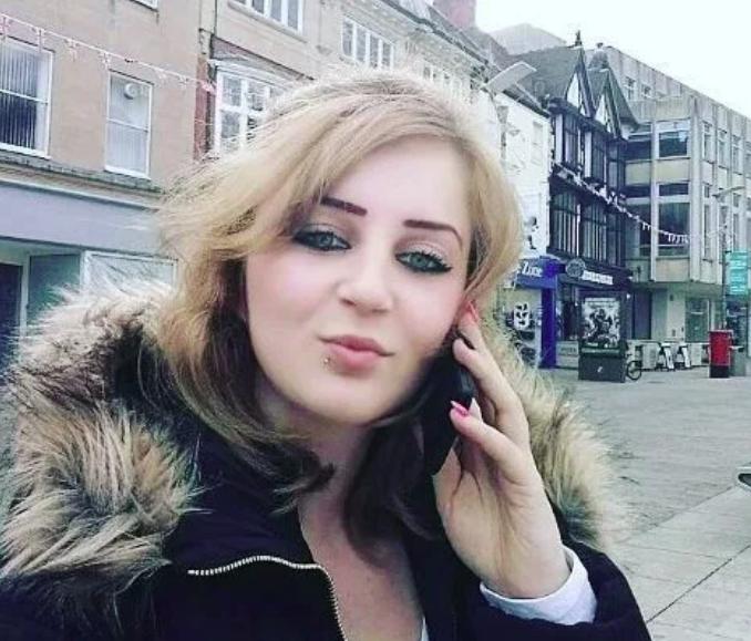 加拿大少女与男友约会时因男友想摸胸,一怒之下将其捅死