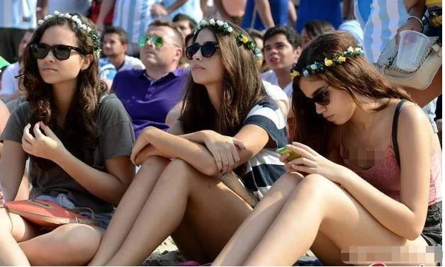 外国旅游海景美女,外国美女海边游