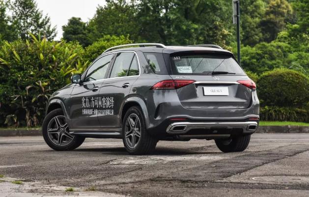 奔驰gle53amgcoupe试驾,奔驰gle450coupe2021款轿跑