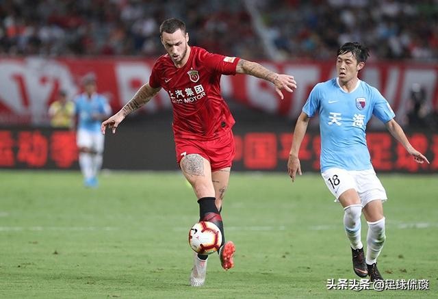 上港球员于海接受亚足联采访：阿瑙托维奇的个人能力远超埃尔克森