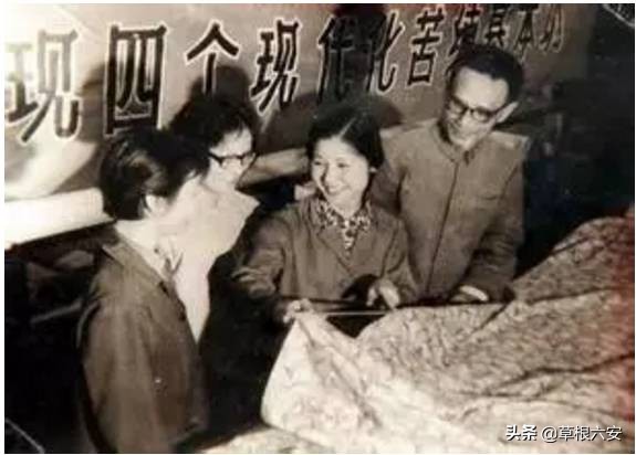 泪目的照片图片,泪目老人图片