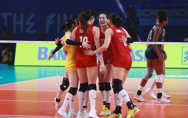 女排集训有三大训练神器，提高球队一传水平，增加发球攻击性