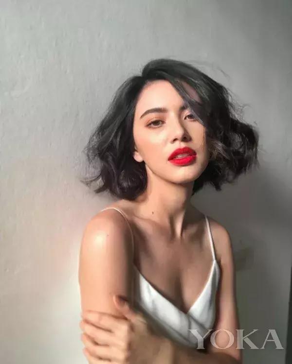 泰国第一美人热巴,泰国比利时混血神颜