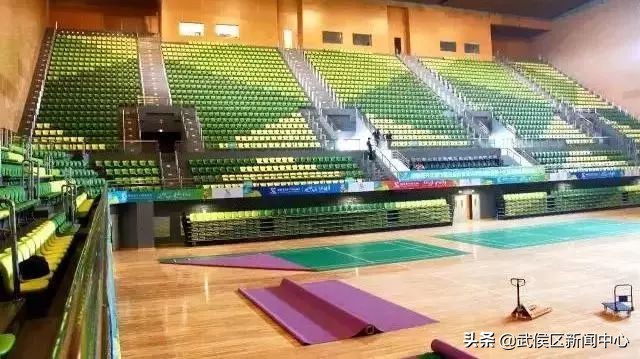 公共运动场地,成都室内大型运动场地