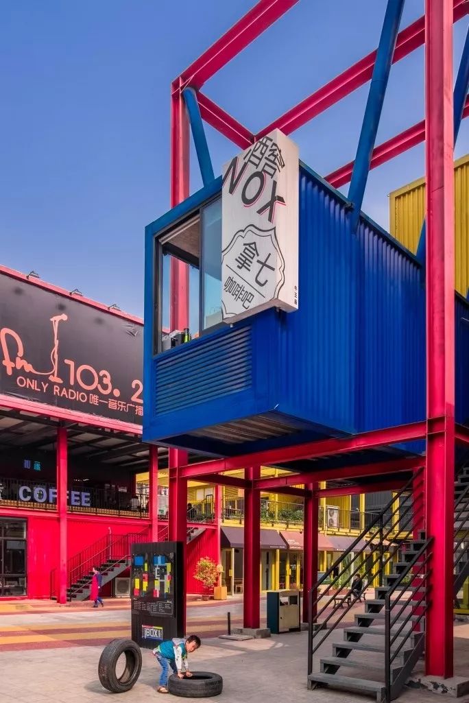 成都二环最漂亮的高架桥,成都清晨二环高架路上的风景线