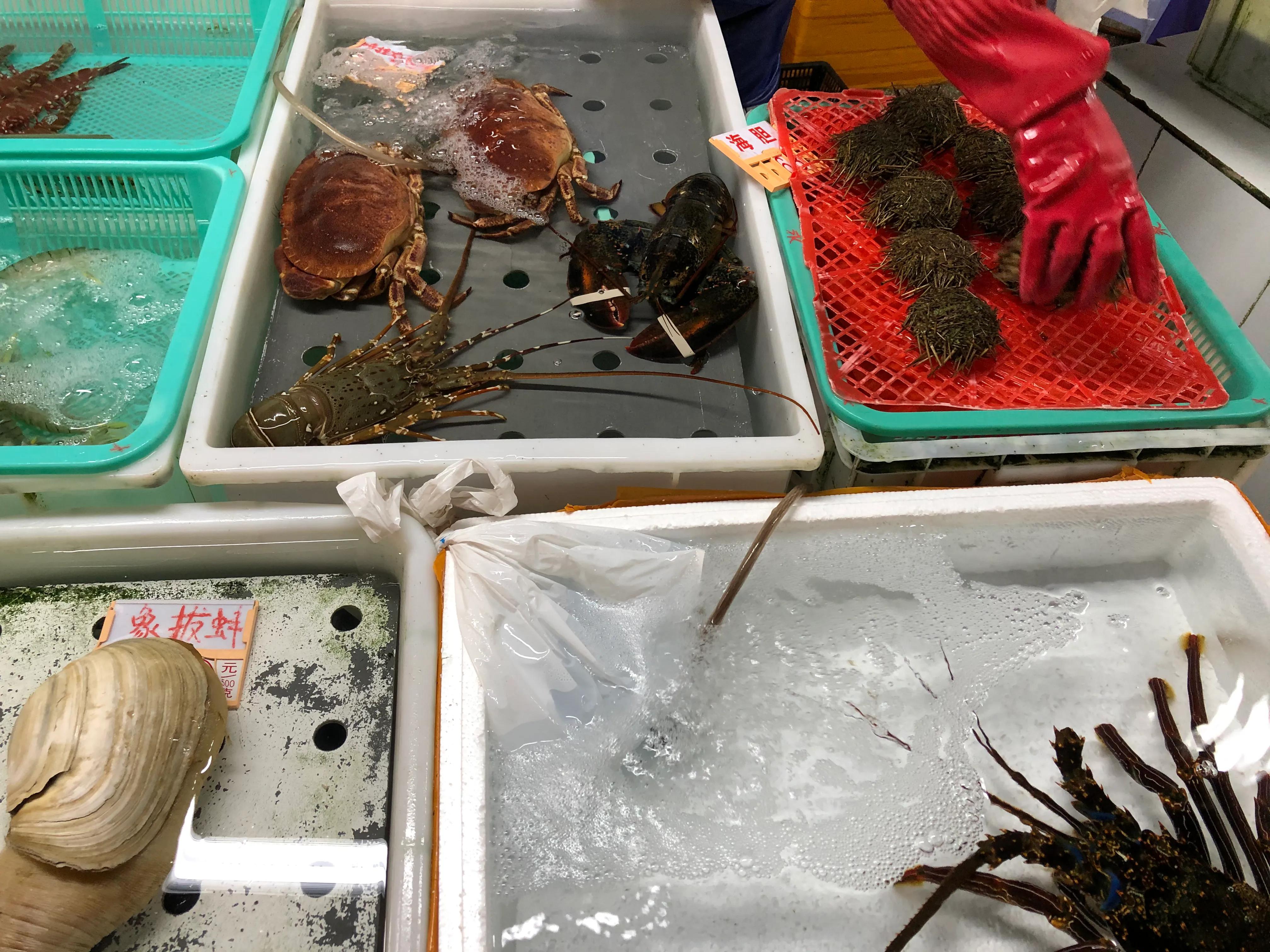 珠海湾仔码头海鲜市场价格,珠海湾仔海鲜街买海鲜攻略