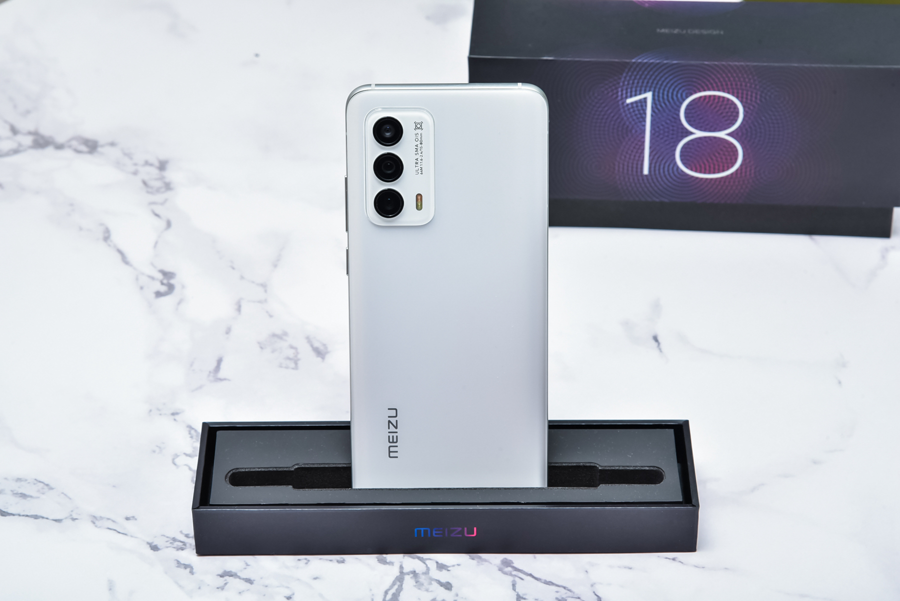 为什么魅族18要称之为小屏旗舰,魅族最后的小屏旗舰魅族18s