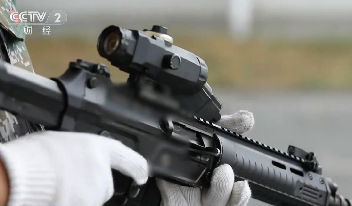 国产高精度狙击步枪对比世界水平,新式步枪亮相实弹射击考核
