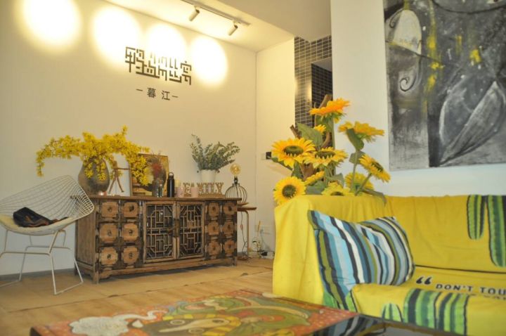 夏天重庆旅游住宿攻略,去重庆旅游住哪比较好