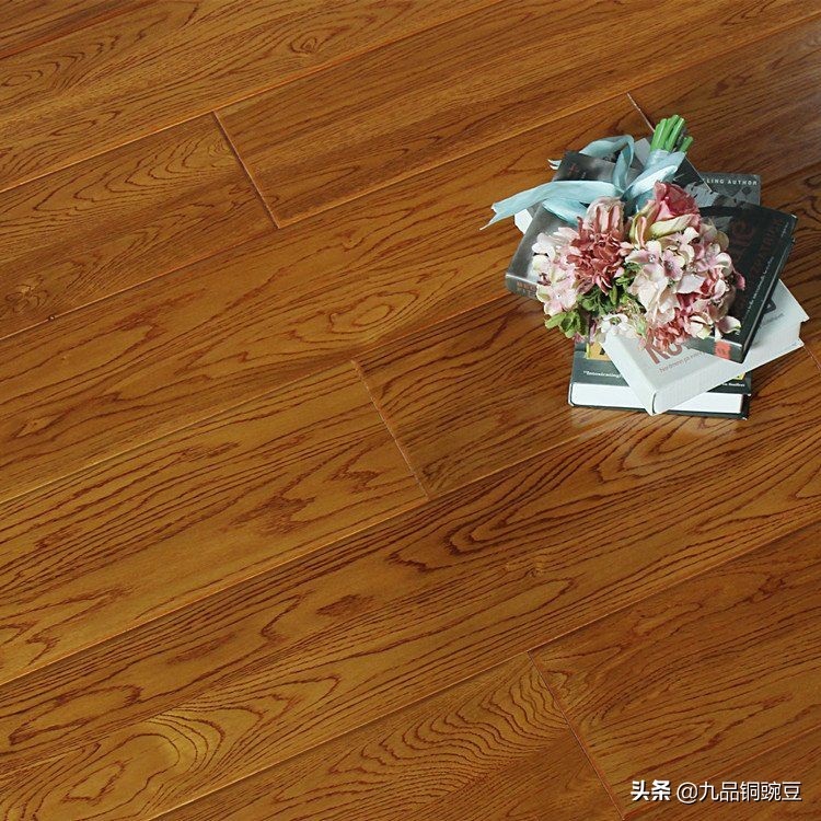 实木多层地板判定好坏,实木地板重量重的好还是轻的好