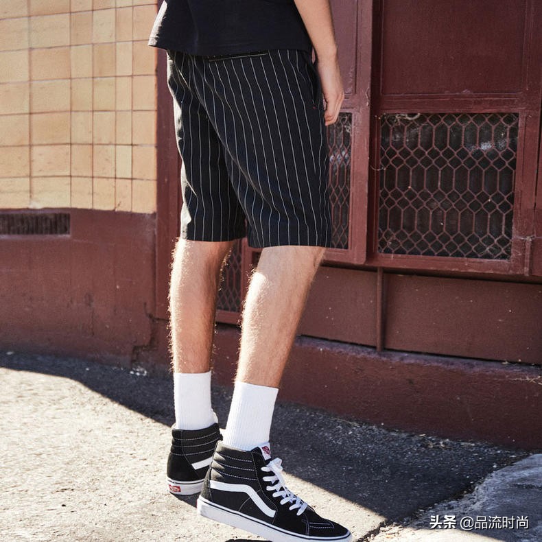 短腿男生穿短裤的几个雷区，要注意避开，小心变柯基