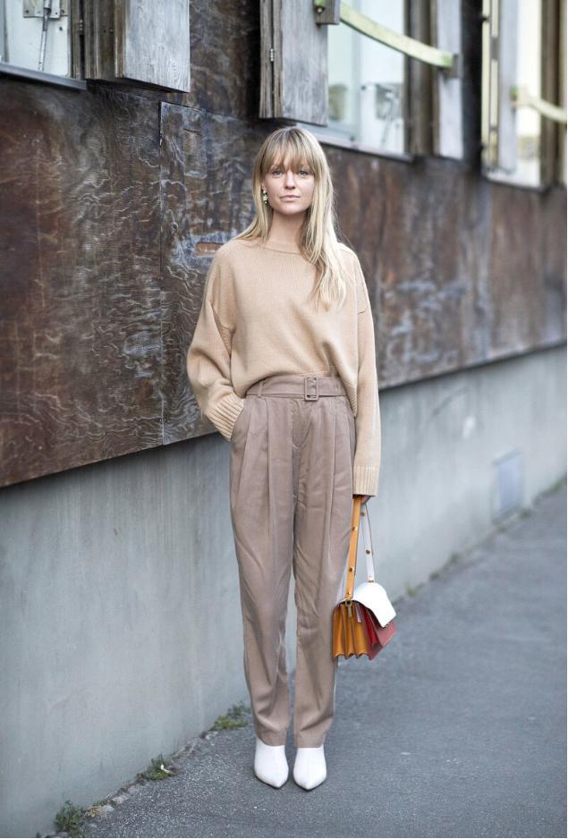 早秋衣服不用买太多,早秋衣服怎么穿黑白