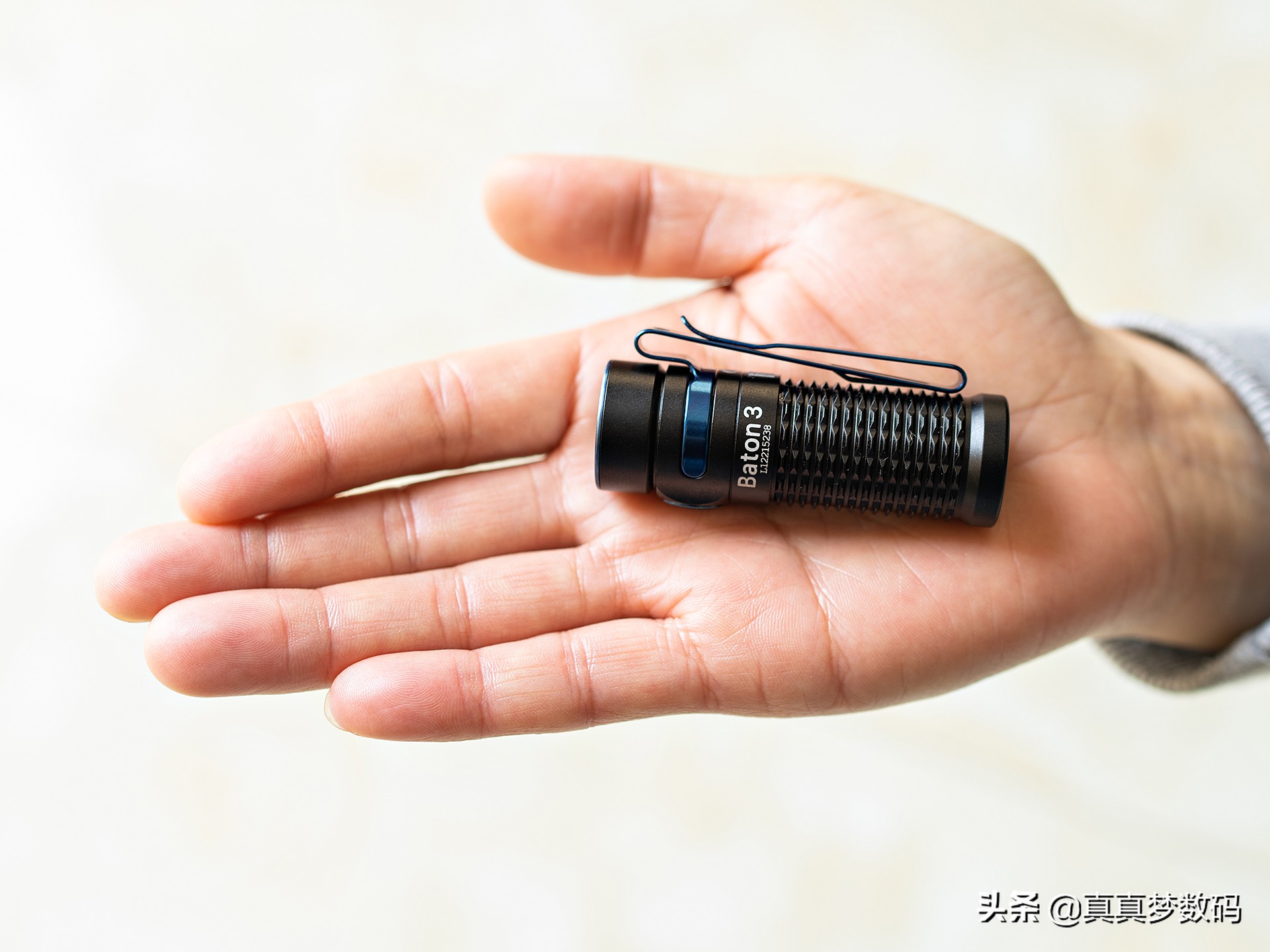 强光手电筒应该如何选择,强光手电筒怎样选