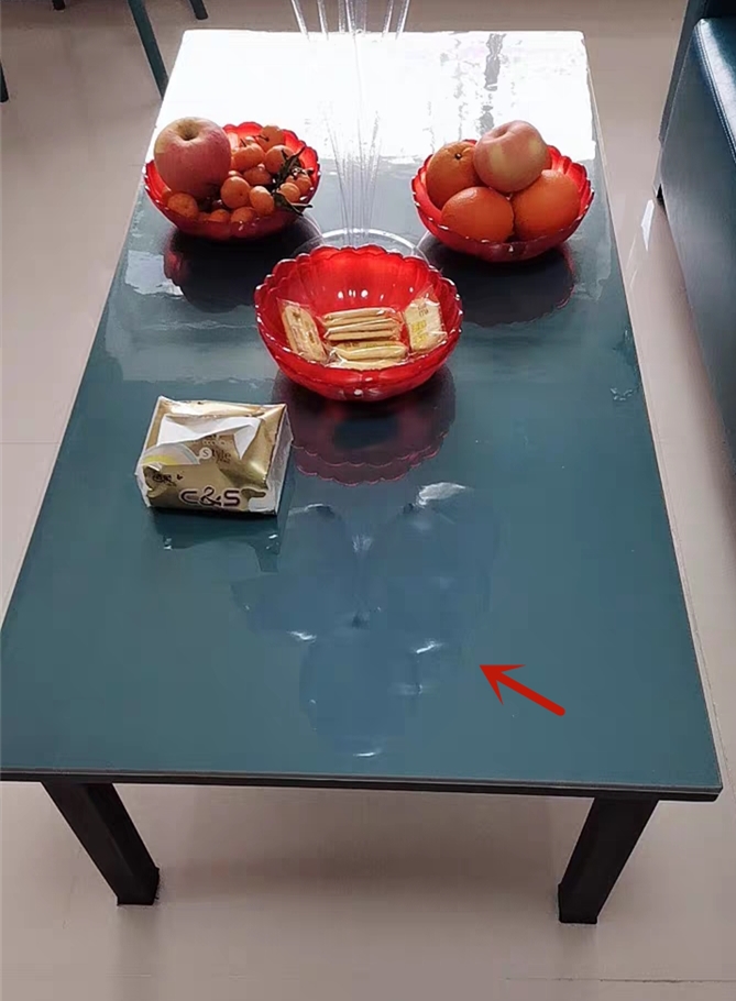 餐桌用普通玻璃还是钢化玻璃好,餐桌钢化玻璃和软玻璃