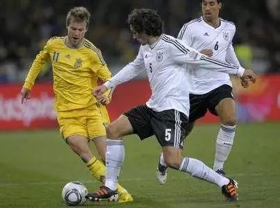 球员防守训练教学,球员防守体现在哪些方面