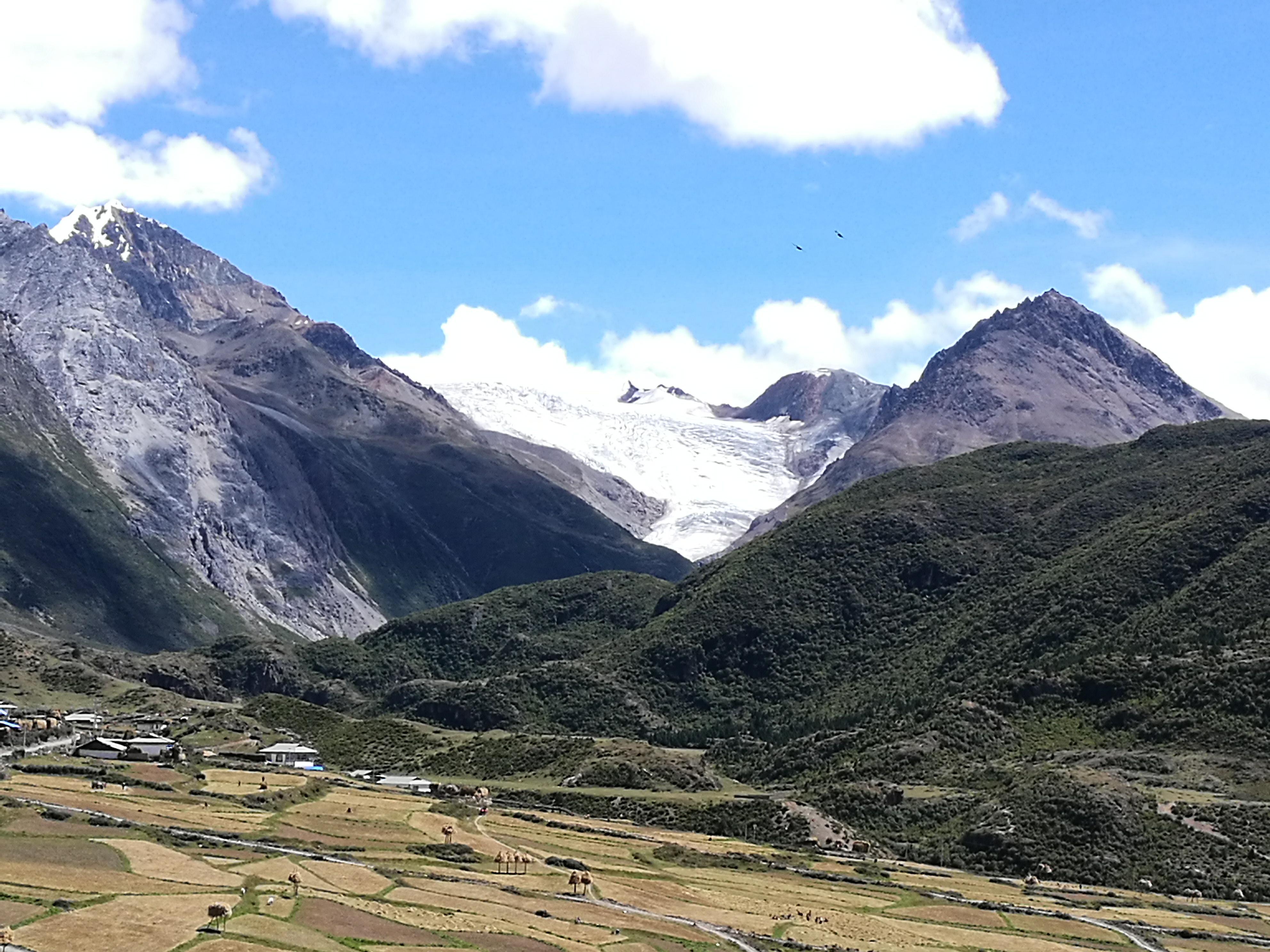 西藏第八天雪山下的然乌湖,从安徽到来西藏古冰川旅游攻略