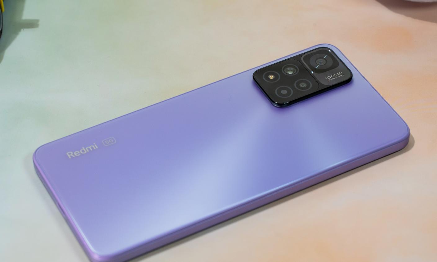 千元价位应该选什么样的手机？这几款的表现都很有野心