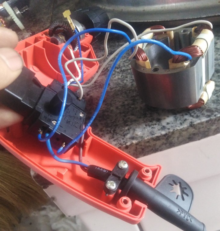 手电钻内部构造,手电钻的各组成部分图片