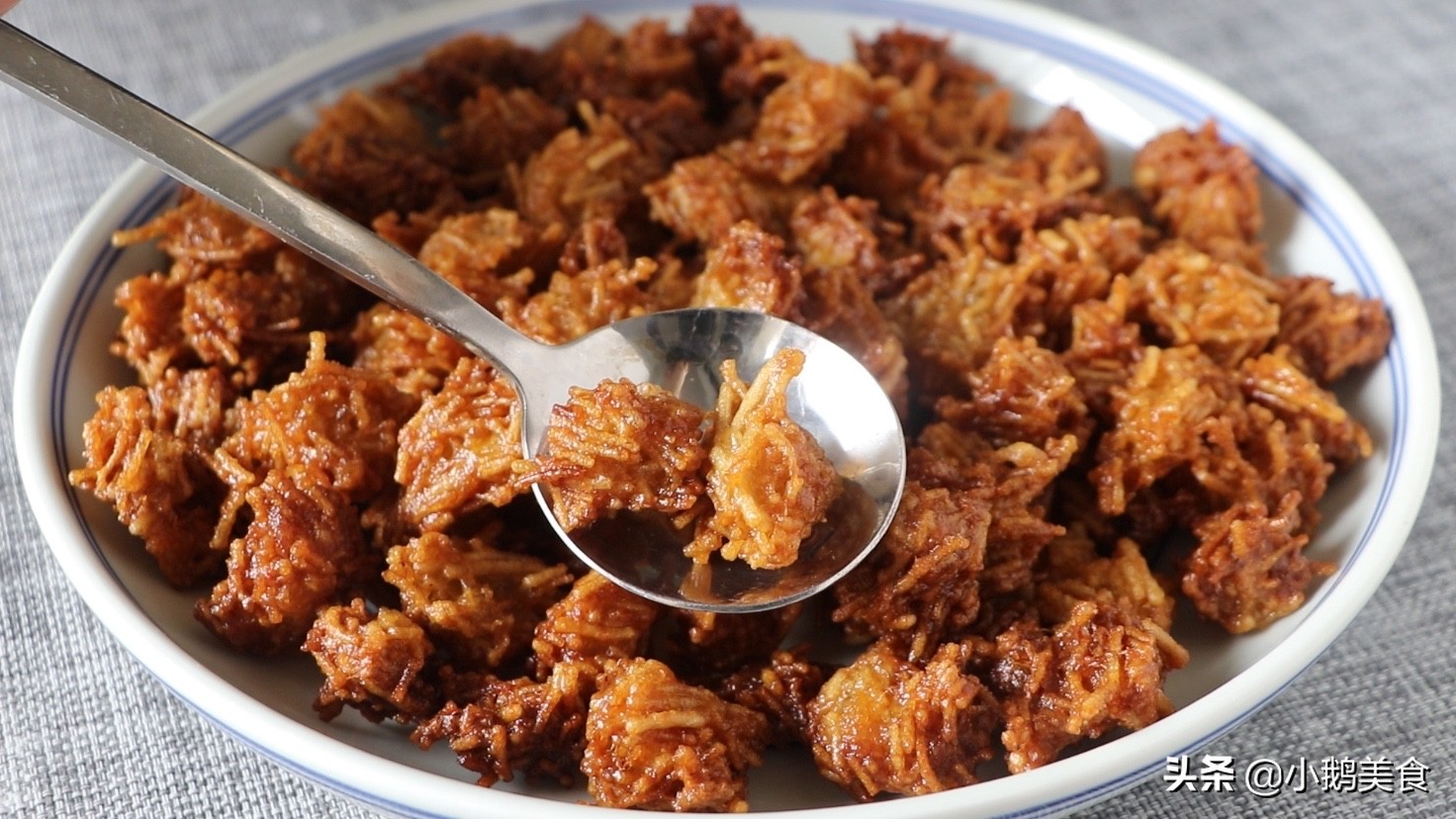 年夜饭粉条丸子的做法,年夜饭丸子怎么吃