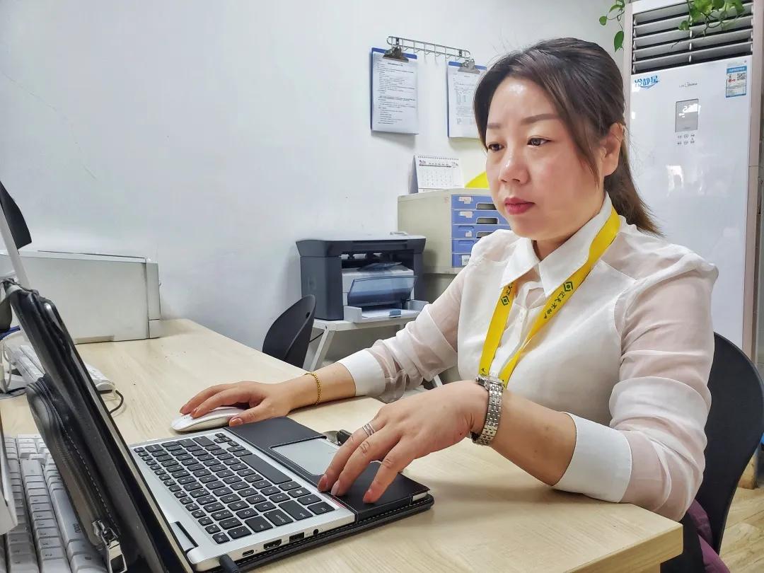 七次“我房他售标杆奖”,第一个百万经纪人诞生门店的成功秘笈