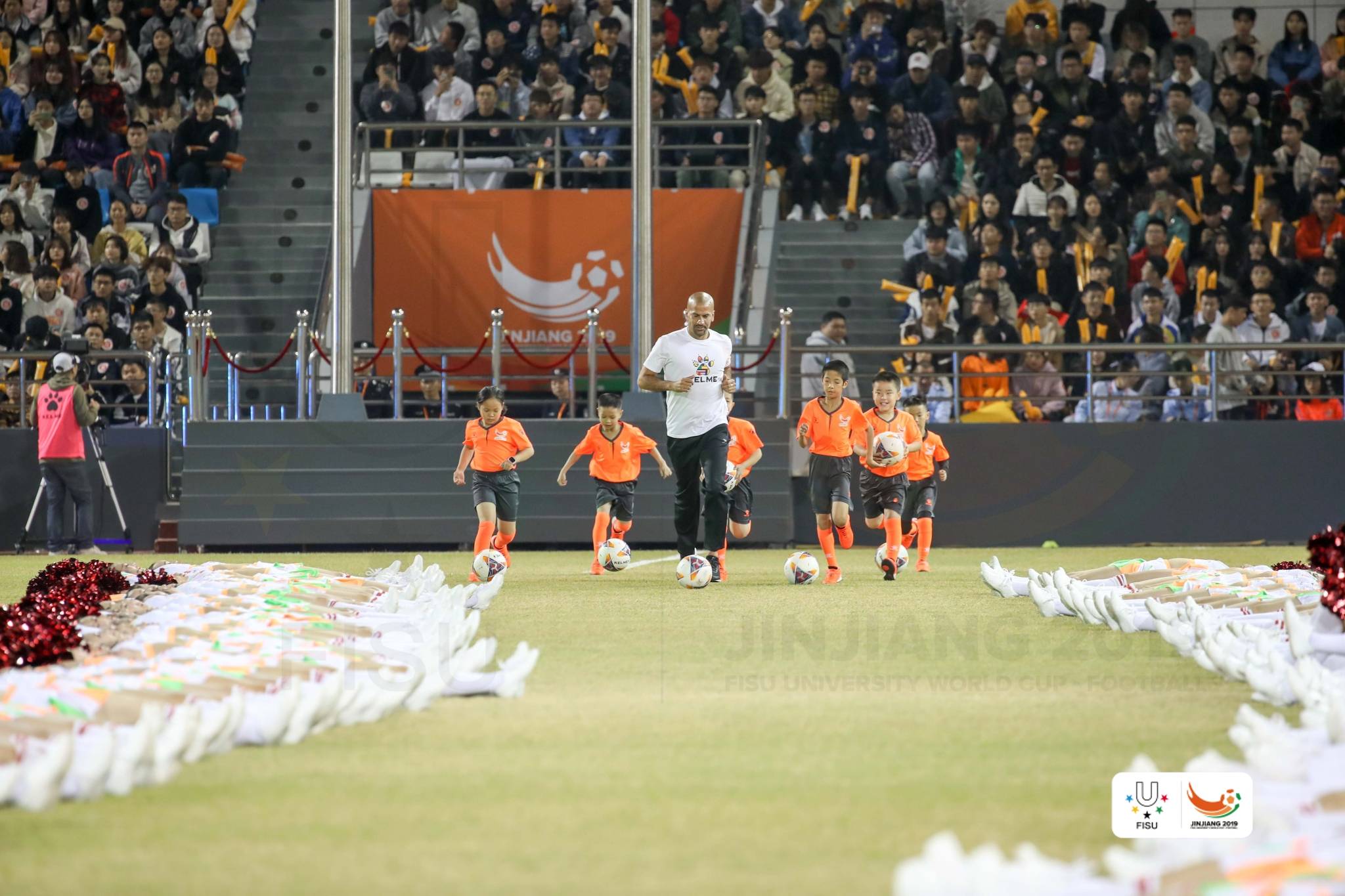 足够热爱卡尔美,足够热爱足球