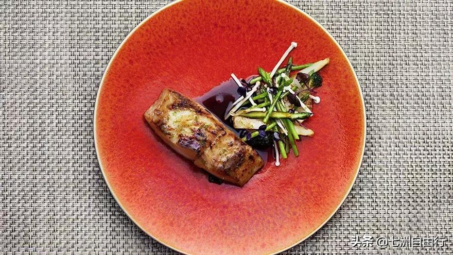 白马庄园,白马庄园店