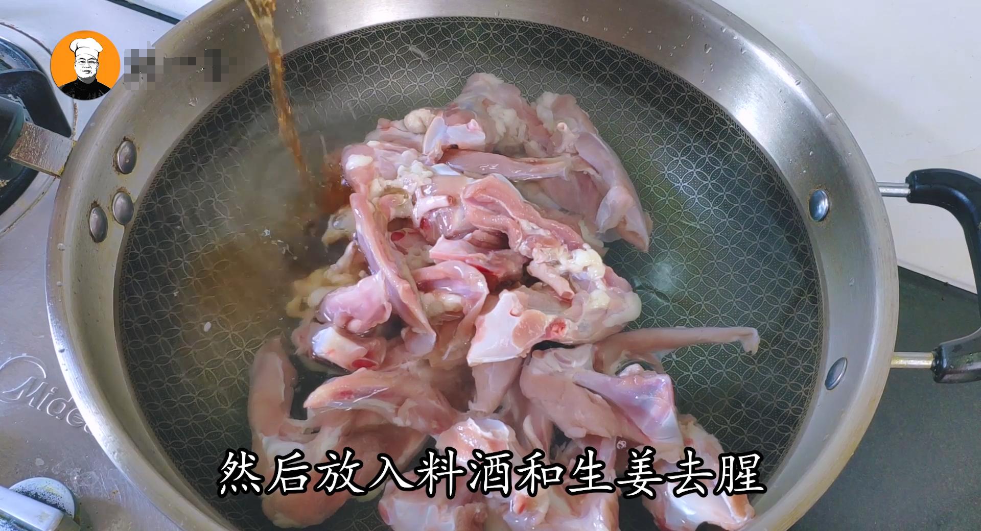 酱鸭锁骨最正宗的做法,酱香鸭锁骨的家庭做法视频