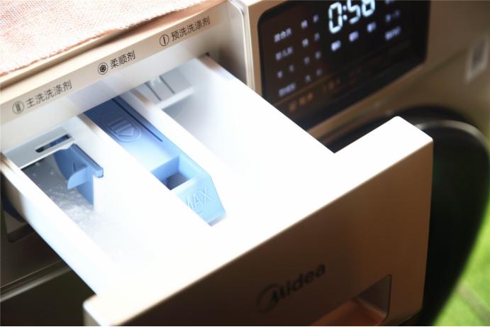 美的全自动洗衣机变频一级能效,清洁力强的洗衣机