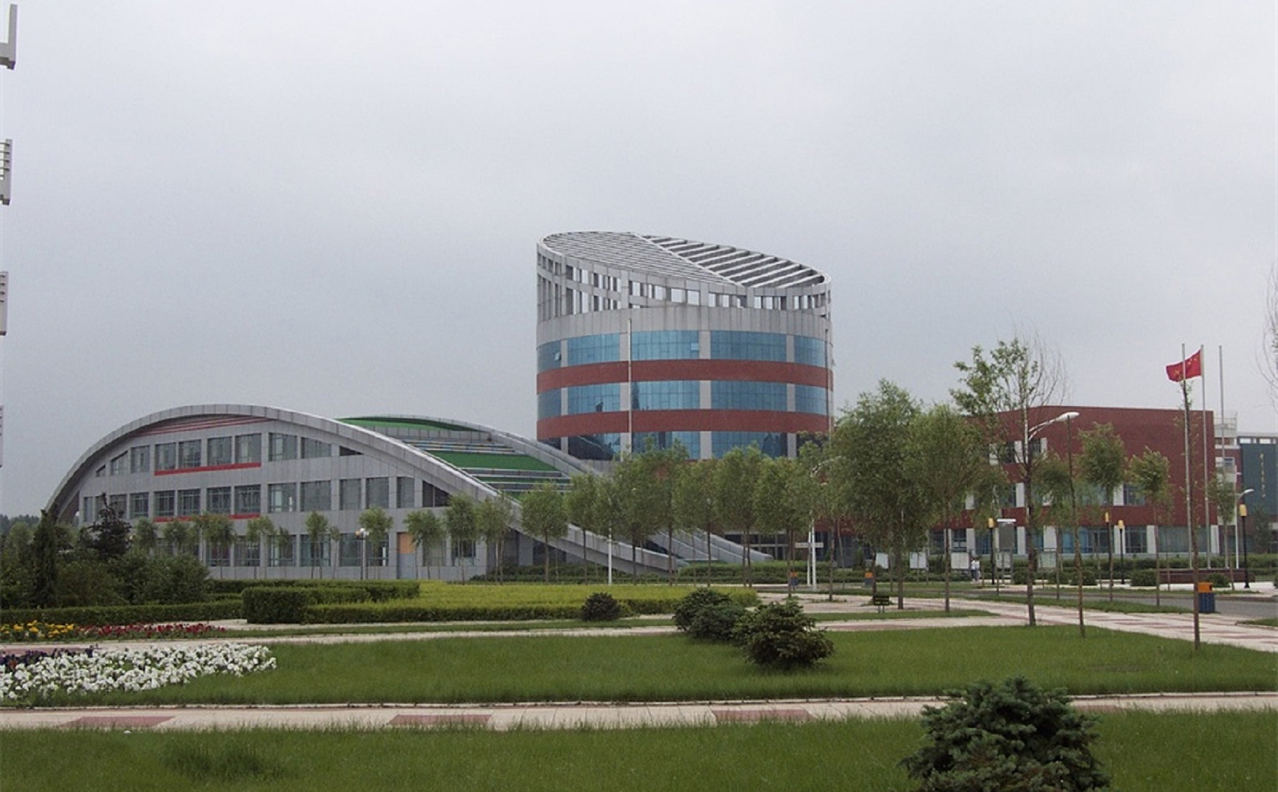 哈尔滨哈九中在哪里,哈三中哈九中