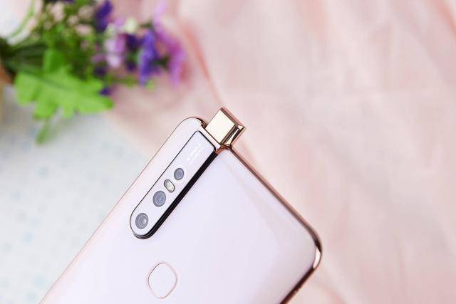 vivonex领界全面屏,vivos10超高配置你值得拥有