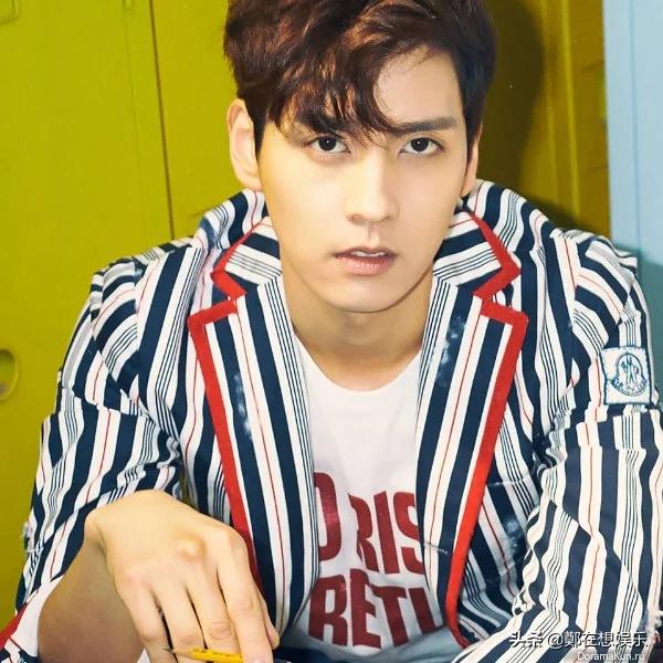 李钟硕男演员,李钟硕服役的部队