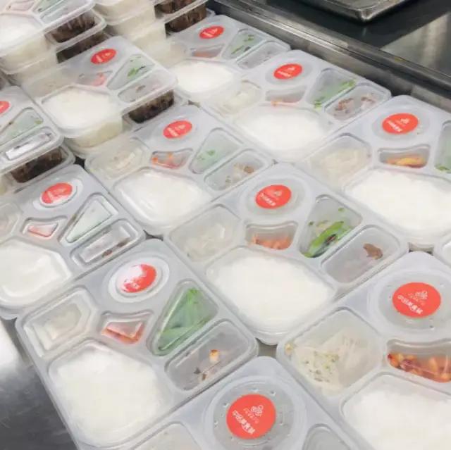 抗击疫情健康饮食,众志成城抗疫情餐饮