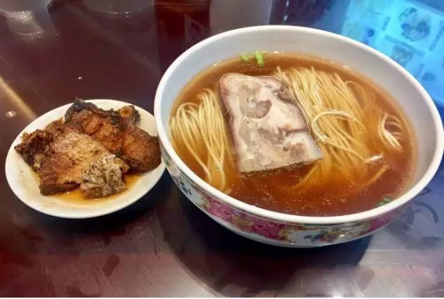 上海适合一个人吃的顶级餐厅,上海本地人最喜欢去的高档餐厅