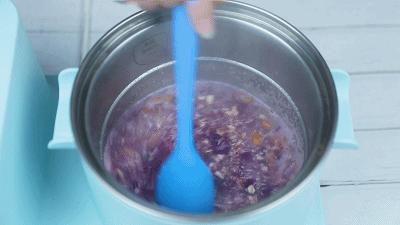 给宝宝煮紫薯面加什么好吃,宝宝辅食紫薯蛋羹