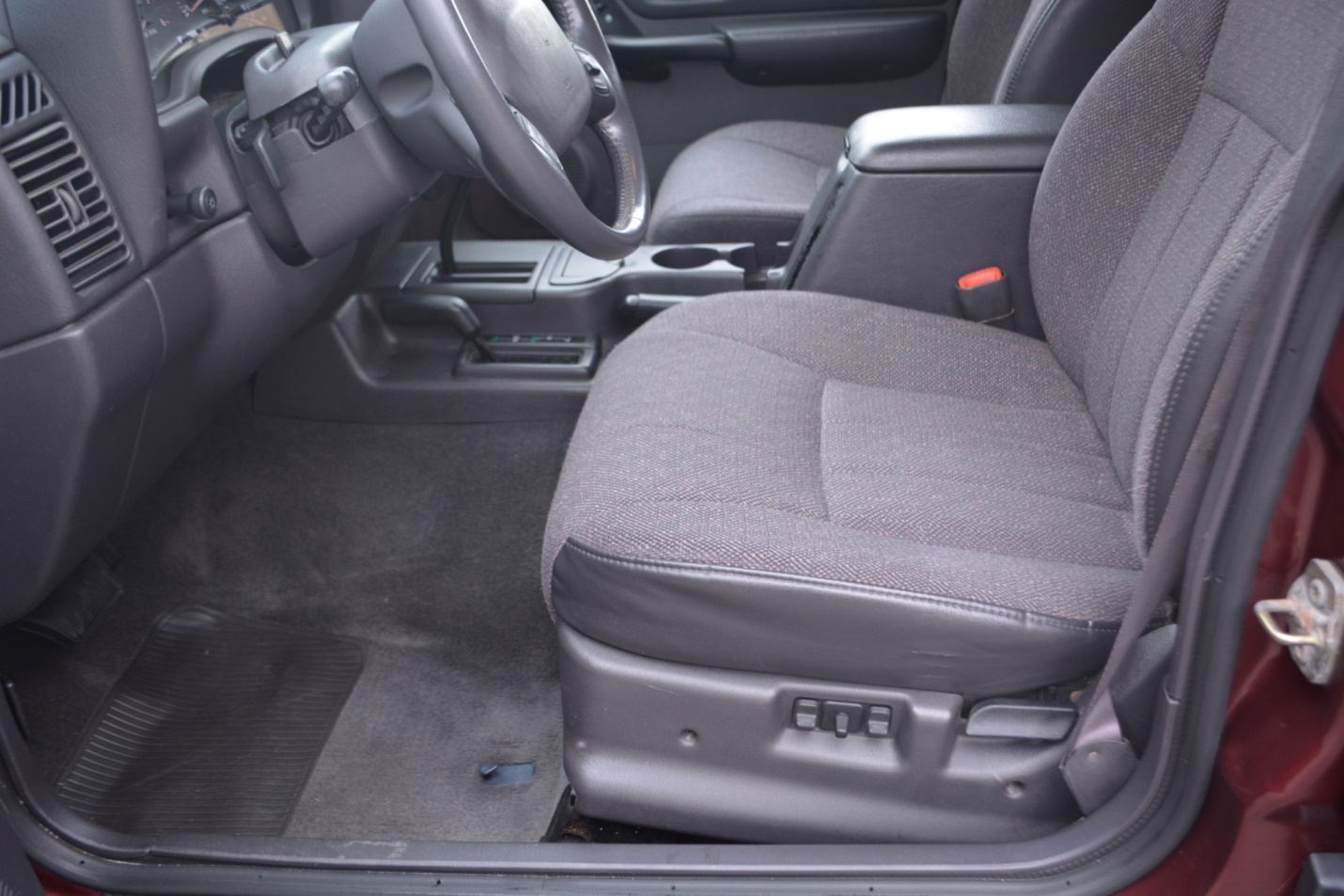 最后一代大切诺基3.6,最后一代切诺基2700